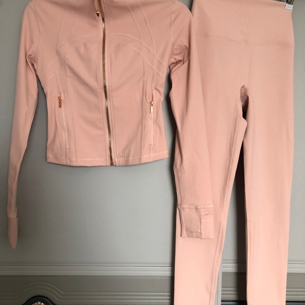 Lululemon Athletica Light Pink Leggings and Jacket Set
